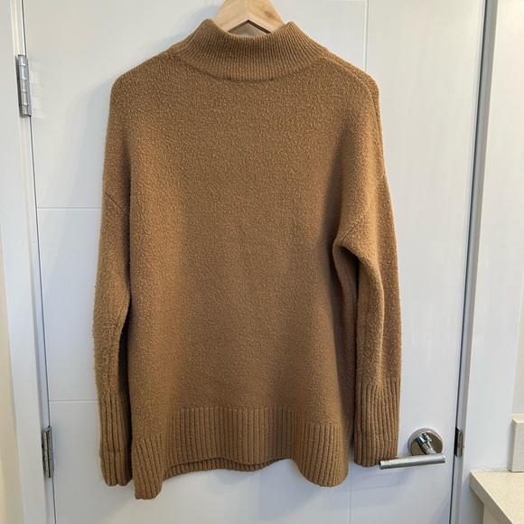 Simon’s Contemporaine high neck sweater. Size Small. Good condition. - Picture 3 of 3